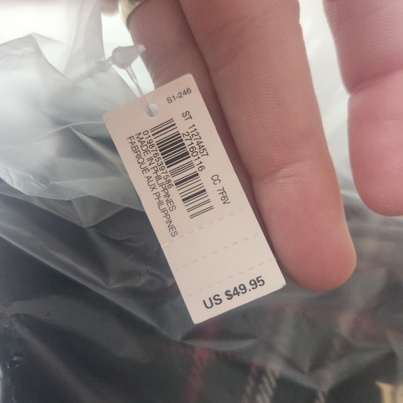 Victoria's Secret Black and Red Plaid Tote - Picture 6 of 8